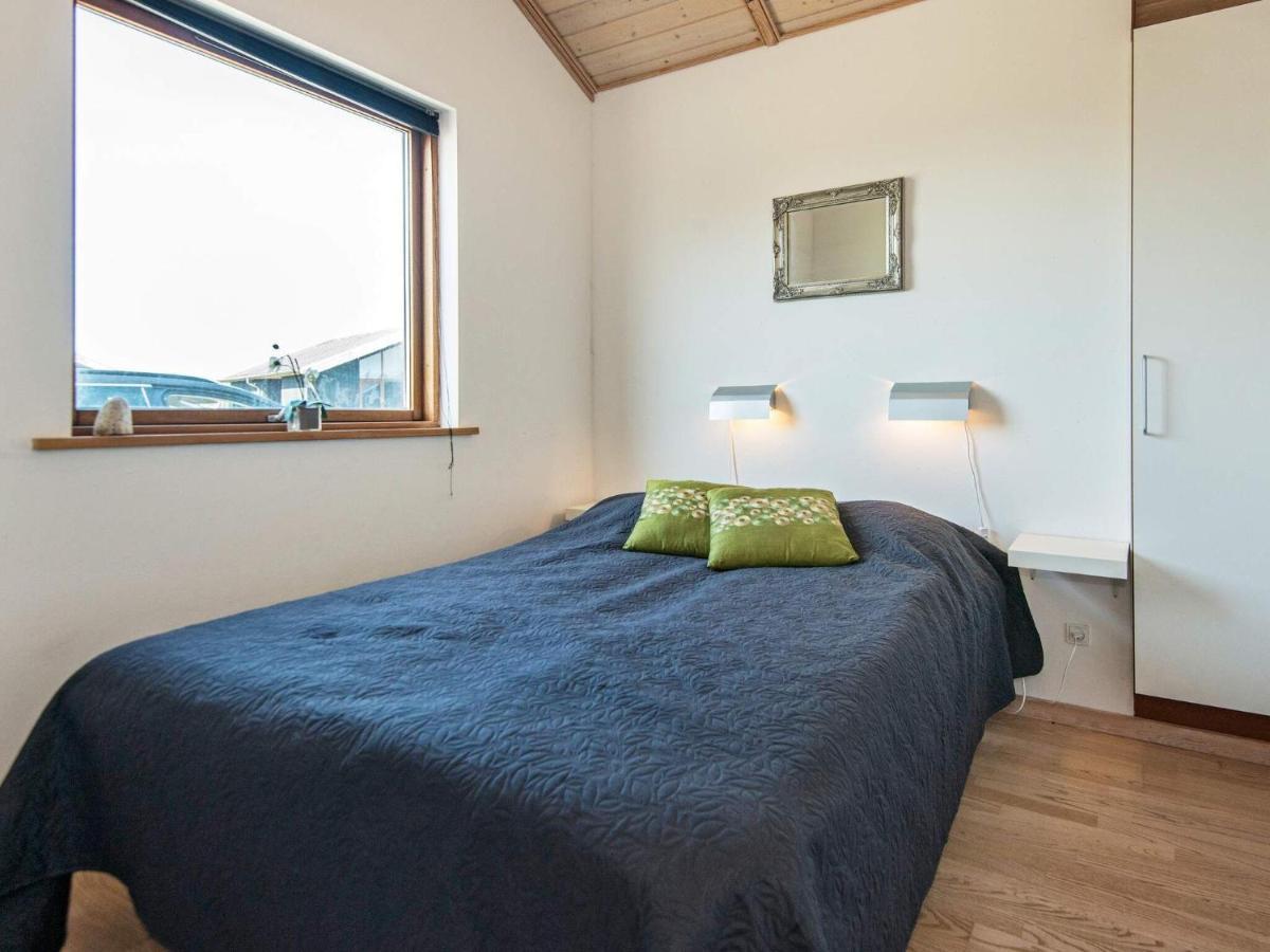 8 Person Holiday Home In Ulfborg Экстерьер фото