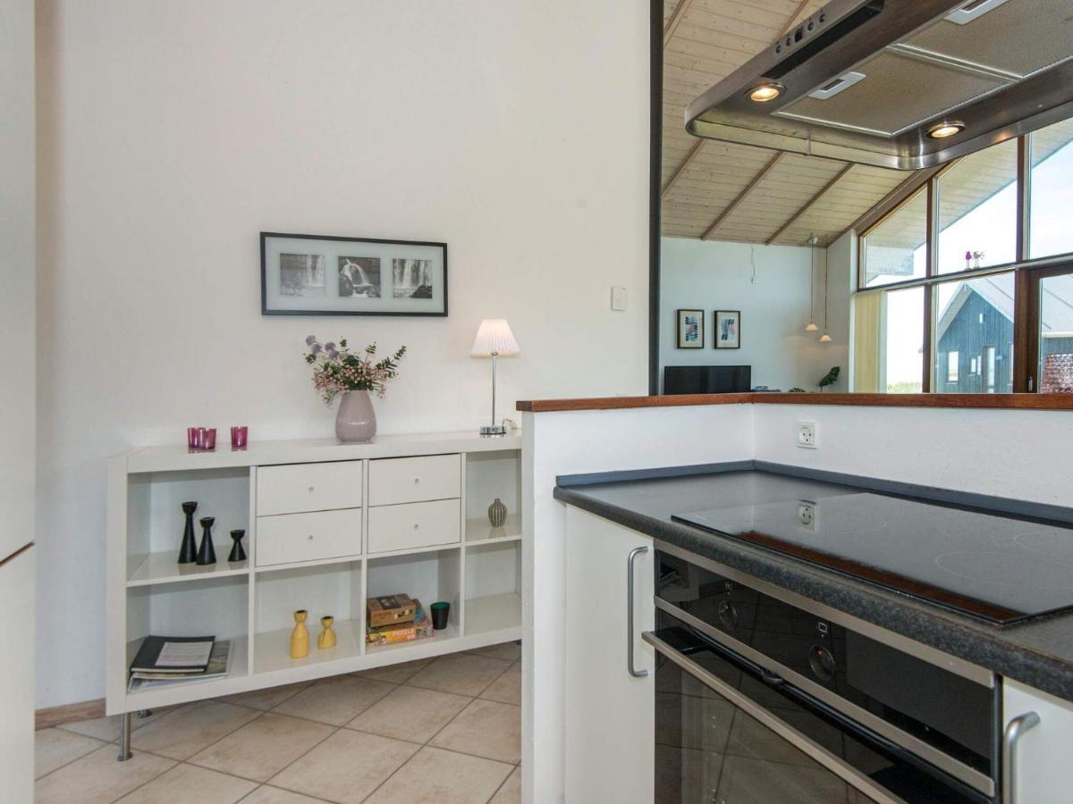 8 Person Holiday Home In Ulfborg Экстерьер фото